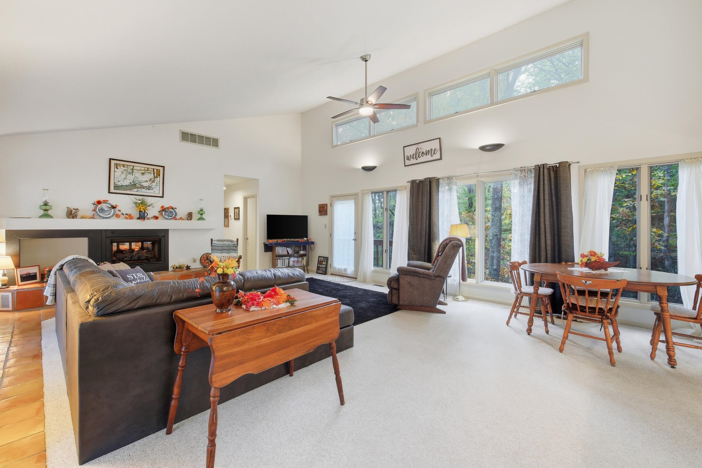 16 SPRUCE HOLLOW RD, BASYE, Virginia 22810, 3 Bedrooms Bedrooms, ,2 BathroomsBathrooms,Residential,16 SPRUCE HOLLOW RD,670088 MLS # 670088