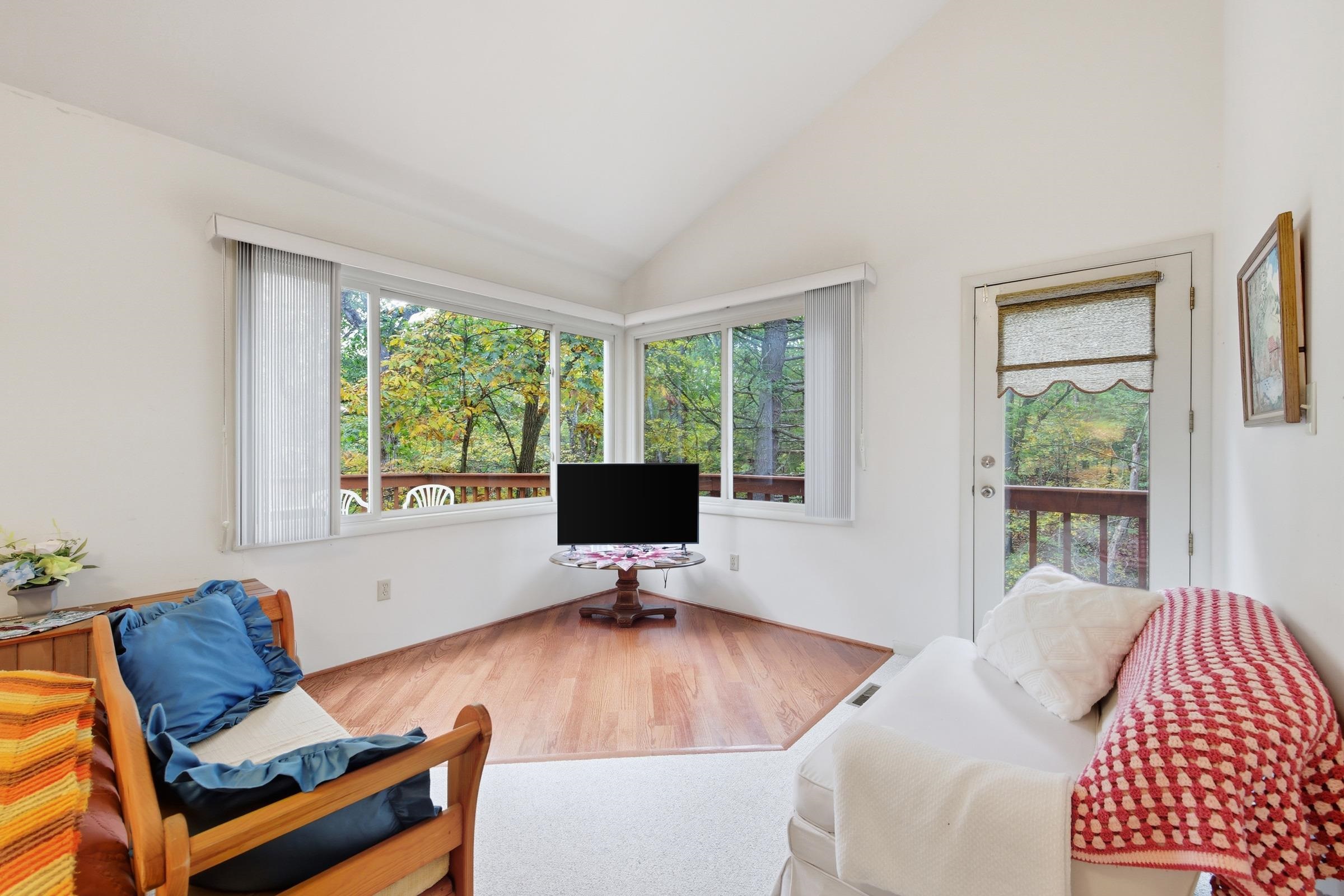 16 SPRUCE HOLLOW RD, BASYE, Virginia 22810, 3 Bedrooms Bedrooms, ,2 BathroomsBathrooms,Residential,16 SPRUCE HOLLOW RD,670088 MLS # 670088