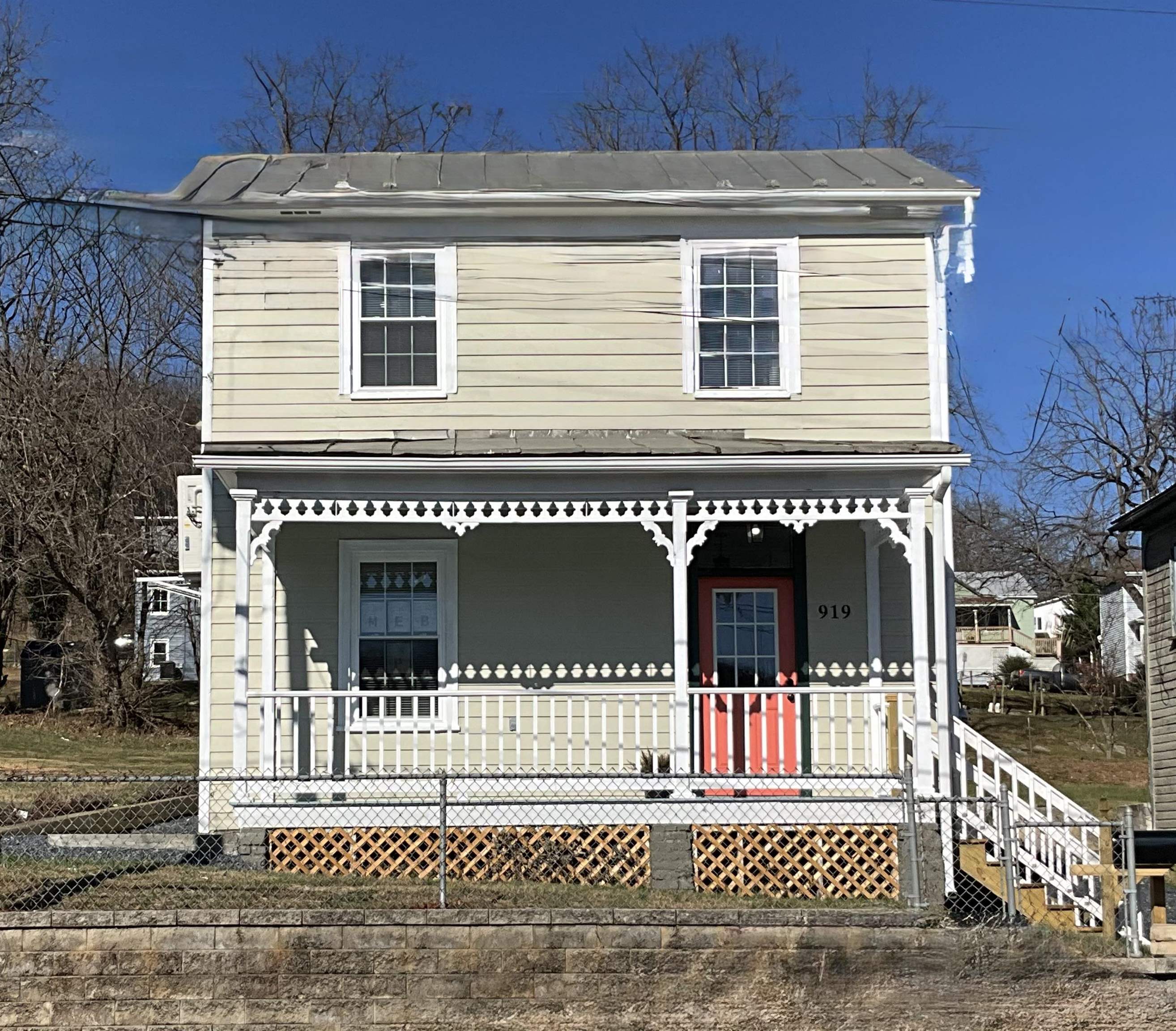 919 STUART ST, STAUNTON, Virginia 24401, 3 Bedrooms Bedrooms, ,2 BathroomsBathrooms,Residential,919 STUART ST,671428 MLS # 671428 919 STUART ST, STAUNTON, Virginia 24401, 3 Bedrooms Bedrooms, ,2 BathroomsBathrooms,Residential,919 STUART ST,671428 MLS # 671428