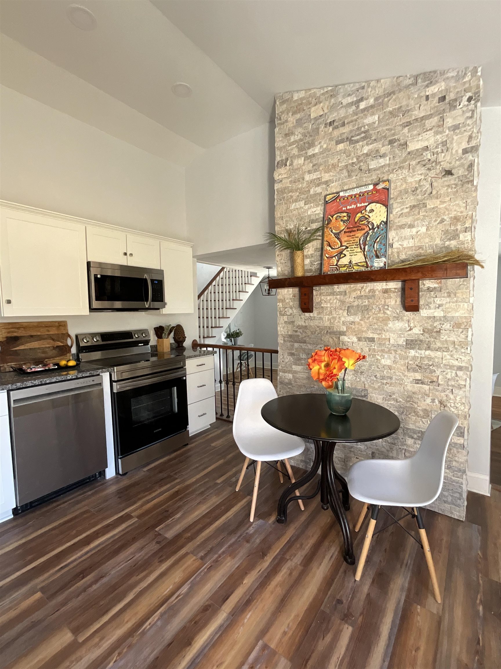 919 STUART ST, STAUNTON, Virginia 24401, 3 Bedrooms Bedrooms, ,2 BathroomsBathrooms,Residential,919 STUART ST,671428 MLS # 671428 919 STUART ST, STAUNTON, Virginia 24401, 3 Bedrooms Bedrooms, ,2 BathroomsBathrooms,Residential,919 STUART ST,671428 MLS # 671428