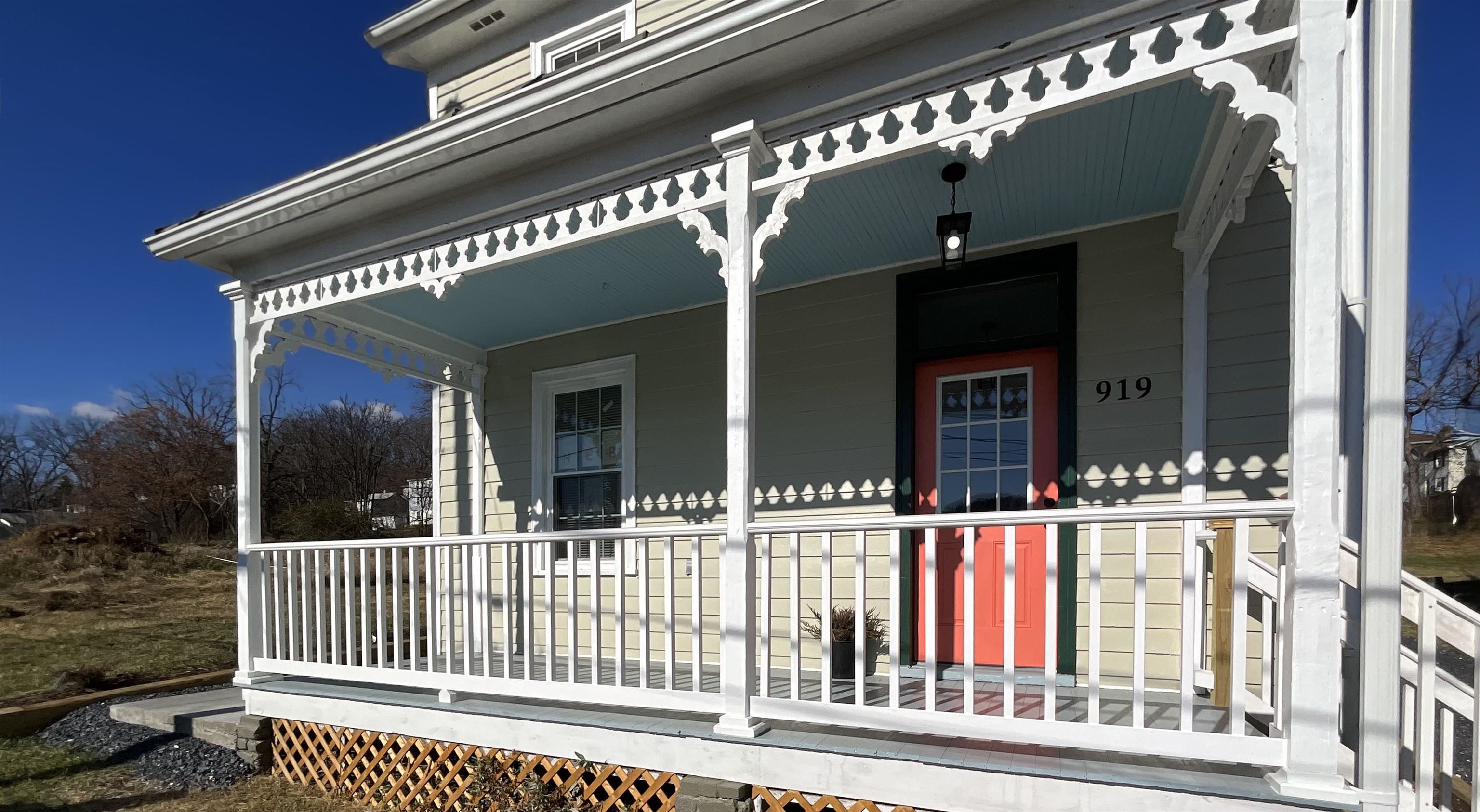 919 STUART ST, STAUNTON, Virginia 24401, 3 Bedrooms Bedrooms, ,2 BathroomsBathrooms,Residential,919 STUART ST,671428 MLS # 671428 919 STUART ST, STAUNTON, Virginia 24401, 3 Bedrooms Bedrooms, ,2 BathroomsBathrooms,Residential,919 STUART ST,671428 MLS # 671428