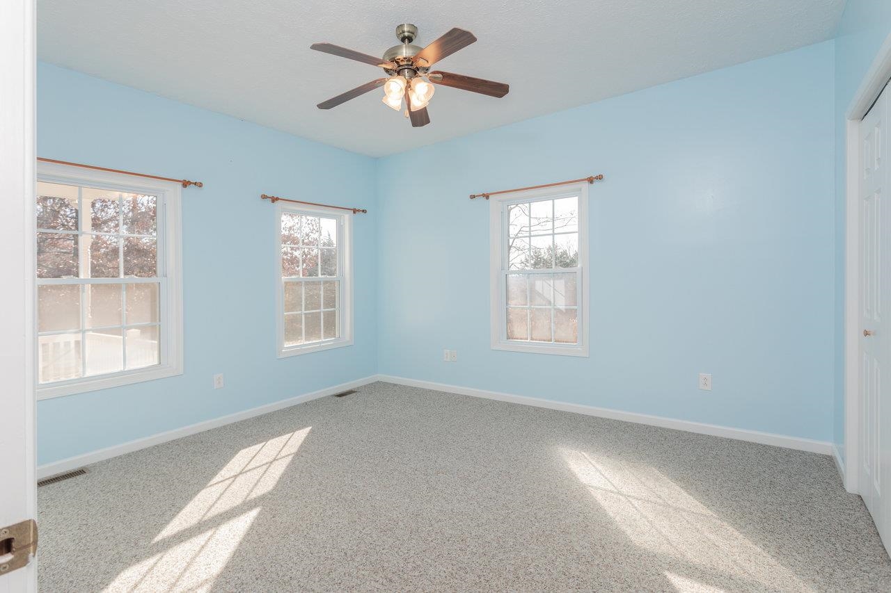 987 RIVERSIDE DR, LURAY, Virginia 22835, 3 Bedrooms Bedrooms, ,2 BathroomsBathrooms,Residential,987 RIVERSIDE DR,671441 MLS # 671441 987 RIVERSIDE DR, LURAY, Virginia 22835, 3 Bedrooms Bedrooms, ,2 BathroomsBathrooms,Residential,987 RIVERSIDE DR,671441 MLS # 671441