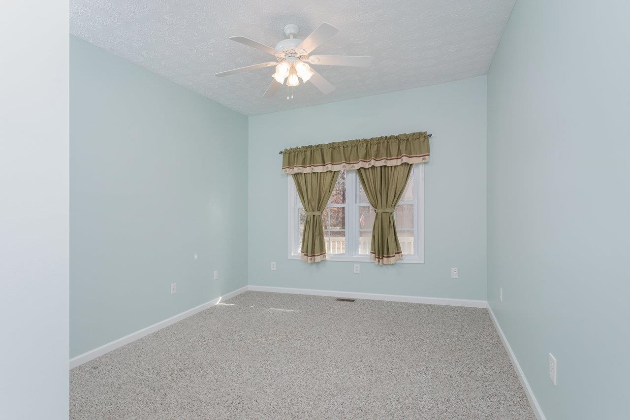 987 RIVERSIDE DR, LURAY, Virginia 22835, 3 Bedrooms Bedrooms, ,2 BathroomsBathrooms,Residential,987 RIVERSIDE DR,671441 MLS # 671441 987 RIVERSIDE DR, LURAY, Virginia 22835, 3 Bedrooms Bedrooms, ,2 BathroomsBathrooms,Residential,987 RIVERSIDE DR,671441 MLS # 671441