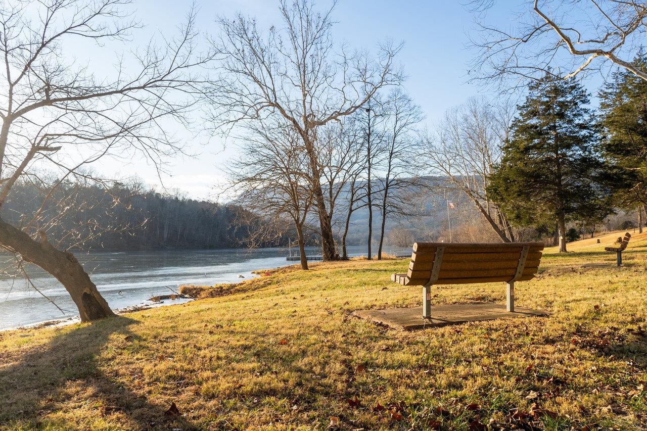 987 RIVERSIDE DR, LURAY, Virginia 22835, 3 Bedrooms Bedrooms, ,2 BathroomsBathrooms,Residential,987 RIVERSIDE DR,671441 MLS # 671441