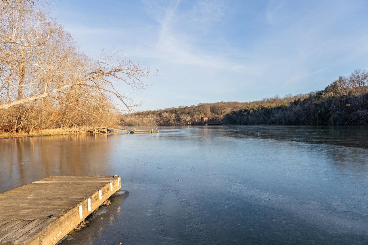 987 RIVERSIDE DR, LURAY, Virginia 22835, 3 Bedrooms Bedrooms, ,2 BathroomsBathrooms,Residential,987 RIVERSIDE DR,671441 MLS # 671441