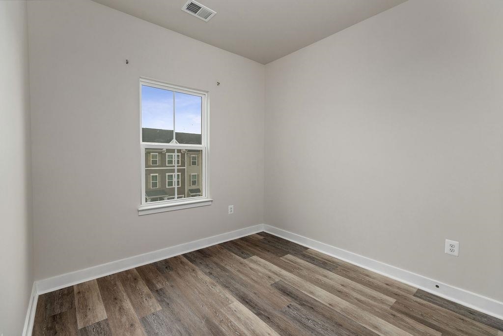 4549 DRYSDALE ST, ROCKINGHAM, Virginia 22801, 3 Bedrooms Bedrooms, ,2 BathroomsBathrooms,Residential,4549 DRYSDALE ST,671443 MLS # 671443 4549 DRYSDALE ST, ROCKINGHAM, Virginia 22801, 3 Bedrooms Bedrooms, ,2 BathroomsBathrooms,Residential,4549 DRYSDALE ST,671443 MLS # 671443