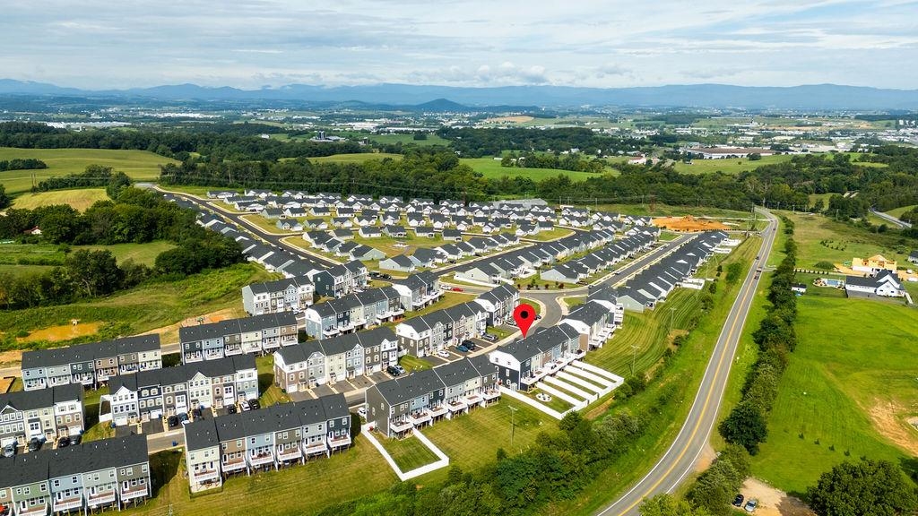 4549 DRYSDALE ST, ROCKINGHAM, Virginia 22801, 3 Bedrooms Bedrooms, ,2 BathroomsBathrooms,Residential,4549 DRYSDALE ST,671443 MLS # 671443 4549 DRYSDALE ST, ROCKINGHAM, Virginia 22801, 3 Bedrooms Bedrooms, ,2 BathroomsBathrooms,Residential,4549 DRYSDALE ST,671443 MLS # 671443