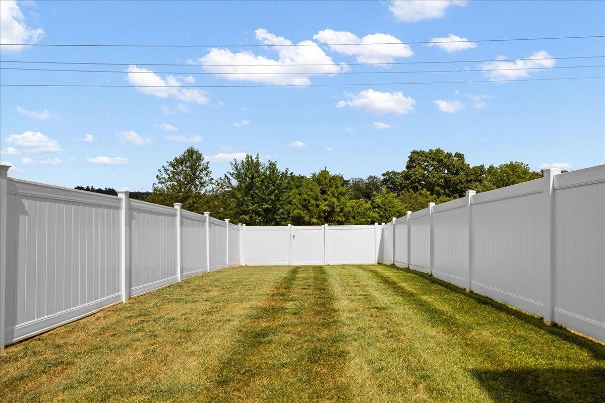 4541 DRYSDALE ST, ROCKINGHAM, Virginia 22801, 3 Bedrooms Bedrooms, ,2 BathroomsBathrooms,Residential,4541 DRYSDALE ST,671444 MLS # 671444 4541 DRYSDALE ST, ROCKINGHAM, Virginia 22801, 3 Bedrooms Bedrooms, ,2 BathroomsBathrooms,Residential,4541 DRYSDALE ST,671444 MLS # 671444