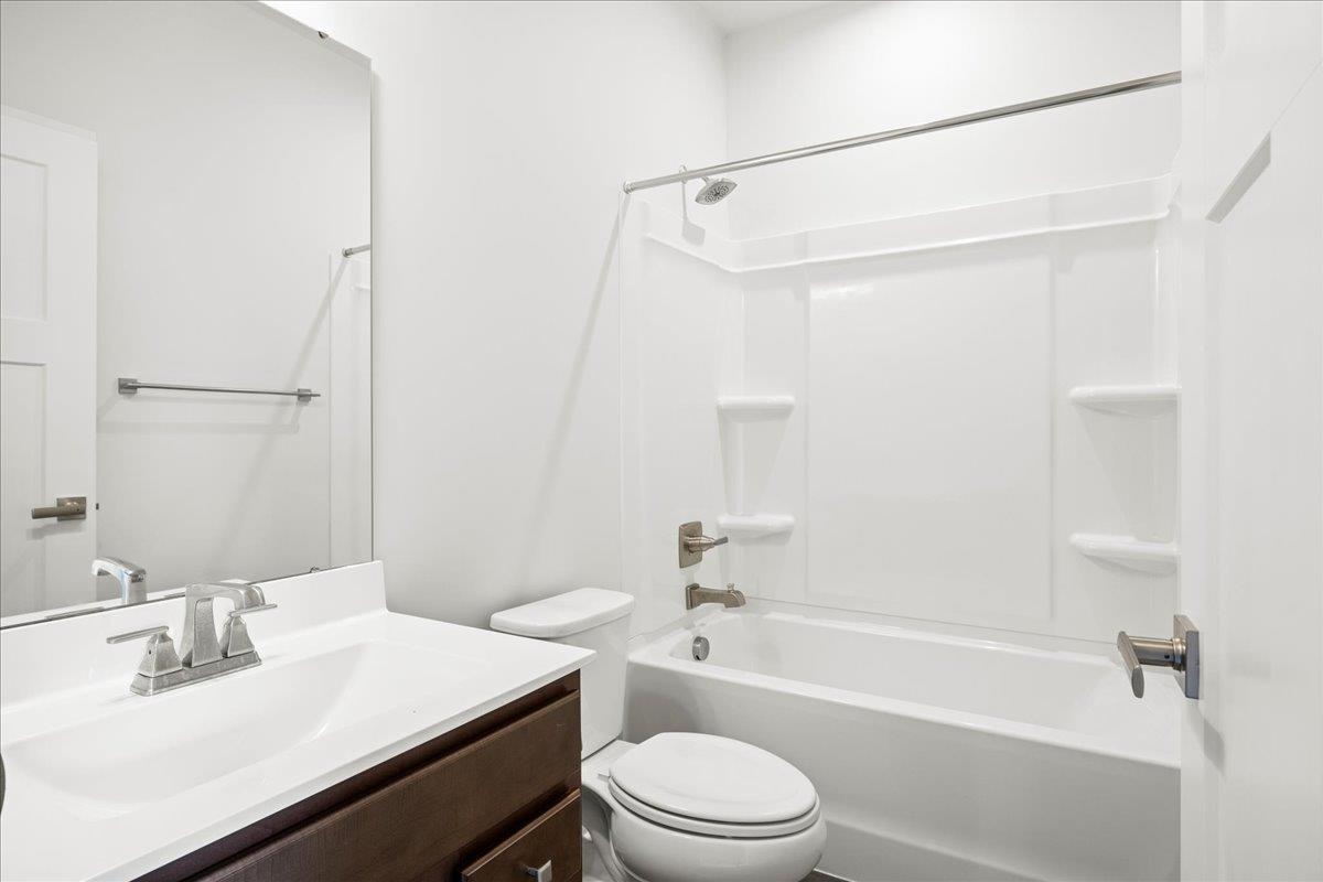 4541 DRYSDALE ST, ROCKINGHAM, Virginia 22801, 3 Bedrooms Bedrooms, ,2 BathroomsBathrooms,Residential,4541 DRYSDALE ST,671444 MLS # 671444 4541 DRYSDALE ST, ROCKINGHAM, Virginia 22801, 3 Bedrooms Bedrooms, ,2 BathroomsBathrooms,Residential,4541 DRYSDALE ST,671444 MLS # 671444