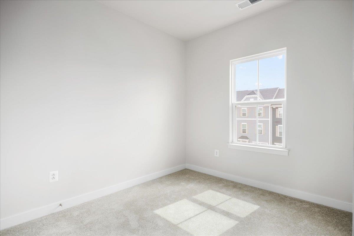 4541 DRYSDALE ST, ROCKINGHAM, Virginia 22801, 3 Bedrooms Bedrooms, ,2 BathroomsBathrooms,Residential,4541 DRYSDALE ST,671444 MLS # 671444 4541 DRYSDALE ST, ROCKINGHAM, Virginia 22801, 3 Bedrooms Bedrooms, ,2 BathroomsBathrooms,Residential,4541 DRYSDALE ST,671444 MLS # 671444