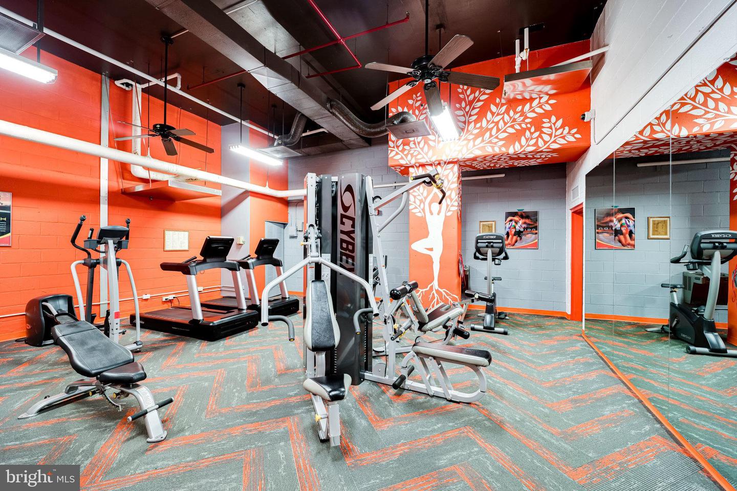 1225 MARTHA CUSTIS DR #203, ALEXANDRIA, Virginia 22302, 1 Bedroom Bedrooms, ,1 BathroomBathrooms,Residential,For sale,1225 MARTHA CUSTIS DR #203,VAAX2050714 MLS # VAAX2050714