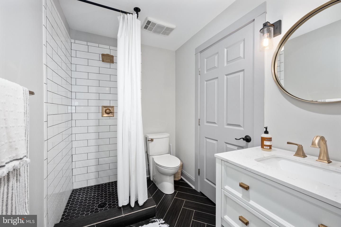 560 RICHMOND RD, AMISSVILLE, Virginia 20106, 4 Bedrooms Bedrooms, ,4 BathroomsBathrooms,Residential,For sale,560 RICHMOND RD,VARP2002374 MLS # VARP2002374