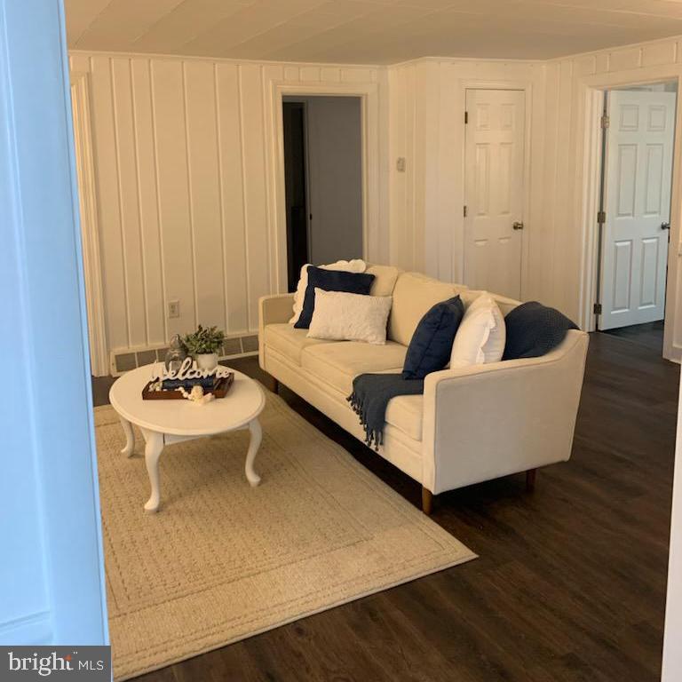 572 BIFROST WAY, LINDEN, Virginia 22642, 3 Bedrooms Bedrooms, ,1 BathroomBathrooms,Residential,For sale,572 BIFROST WAY,VAWR2012718 MLS # VAWR2012718