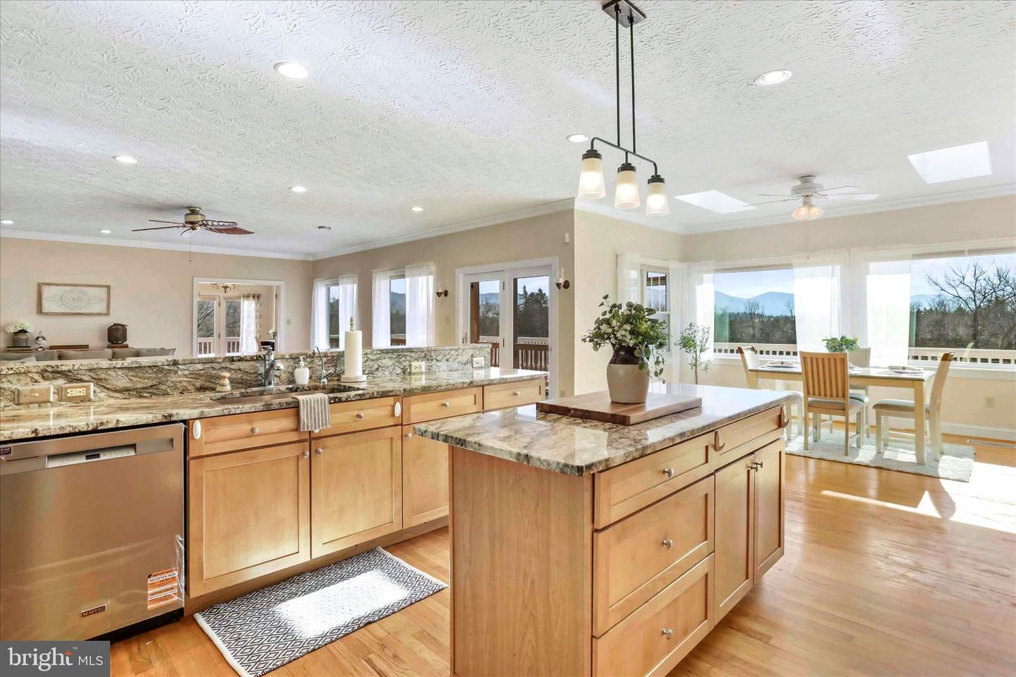 1050 ALMOND DR, LURAY, Virginia 22835, 5 Bedrooms Bedrooms, ,4 BathroomsBathrooms,Residential,For sale,1050 ALMOND DR,VAPA2005574 MLS # VAPA2005574 1050 ALMOND DR, LURAY, Virginia 22835, 5 Bedrooms Bedrooms, ,4 BathroomsBathrooms,Residential,For sale,1050 ALMOND DR,VAPA2005574 MLS # VAPA2005574