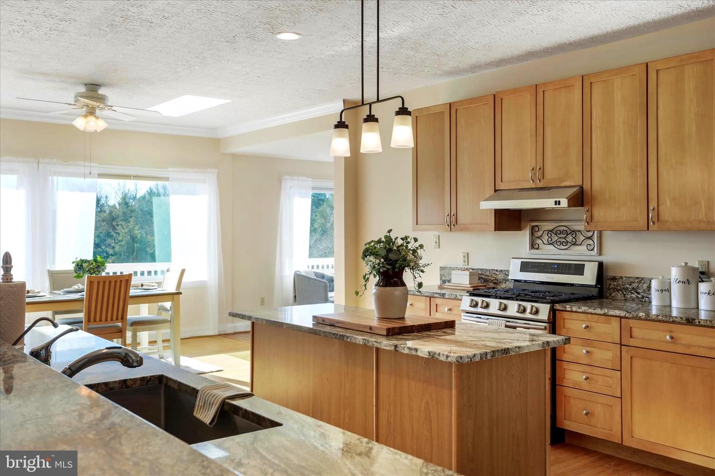 1050 ALMOND DR, LURAY, Virginia 22835, 5 Bedrooms Bedrooms, ,4 BathroomsBathrooms,Residential,For sale,1050 ALMOND DR,VAPA2005574 MLS # VAPA2005574 1050 ALMOND DR, LURAY, Virginia 22835, 5 Bedrooms Bedrooms, ,4 BathroomsBathrooms,Residential,For sale,1050 ALMOND DR,VAPA2005574 MLS # VAPA2005574