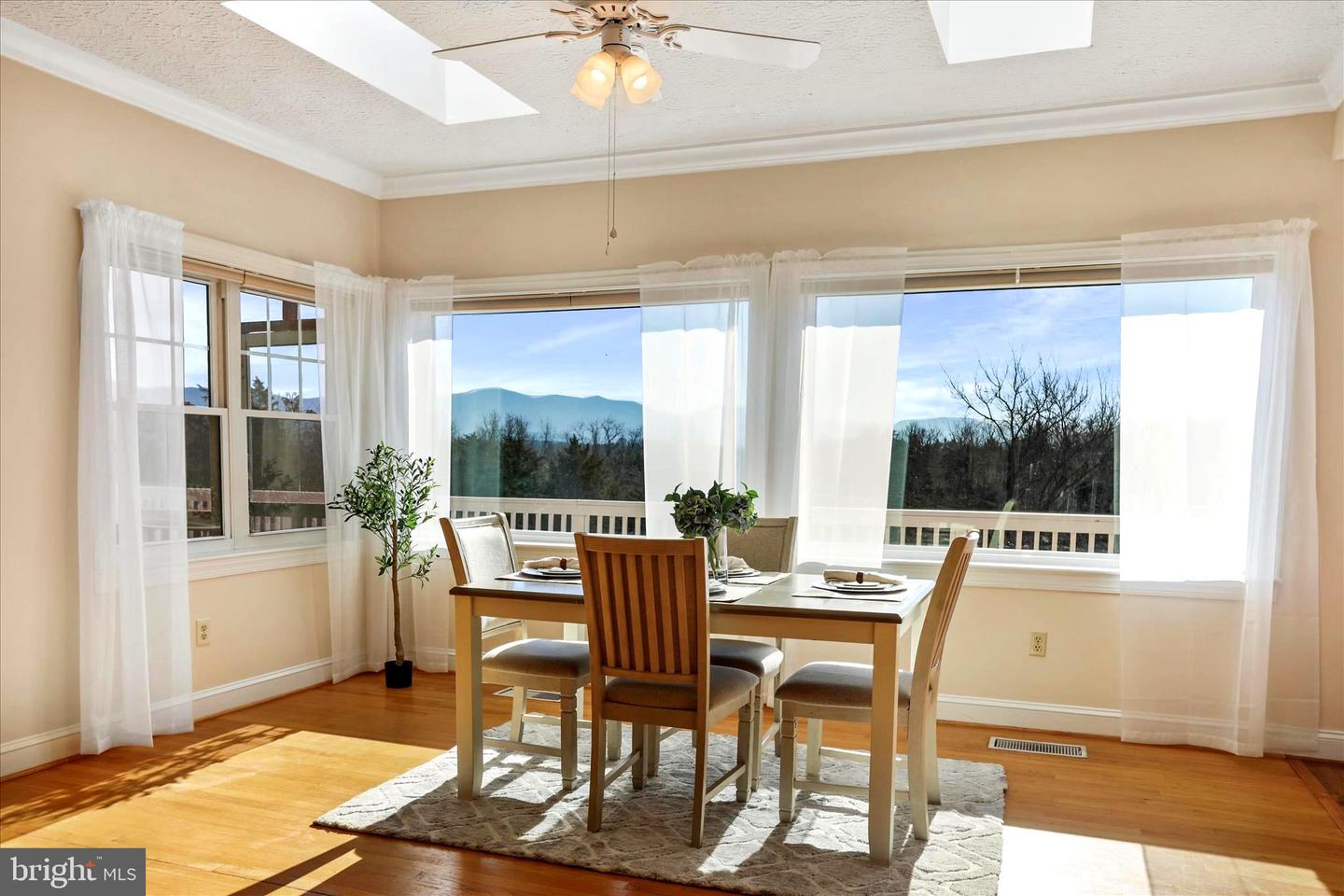 1050 ALMOND DR, LURAY, Virginia 22835, 5 Bedrooms Bedrooms, ,4 BathroomsBathrooms,Residential,For sale,1050 ALMOND DR,VAPA2005574 MLS # VAPA2005574 1050 ALMOND DR, LURAY, Virginia 22835, 5 Bedrooms Bedrooms, ,4 BathroomsBathrooms,Residential,For sale,1050 ALMOND DR,VAPA2005574 MLS # VAPA2005574