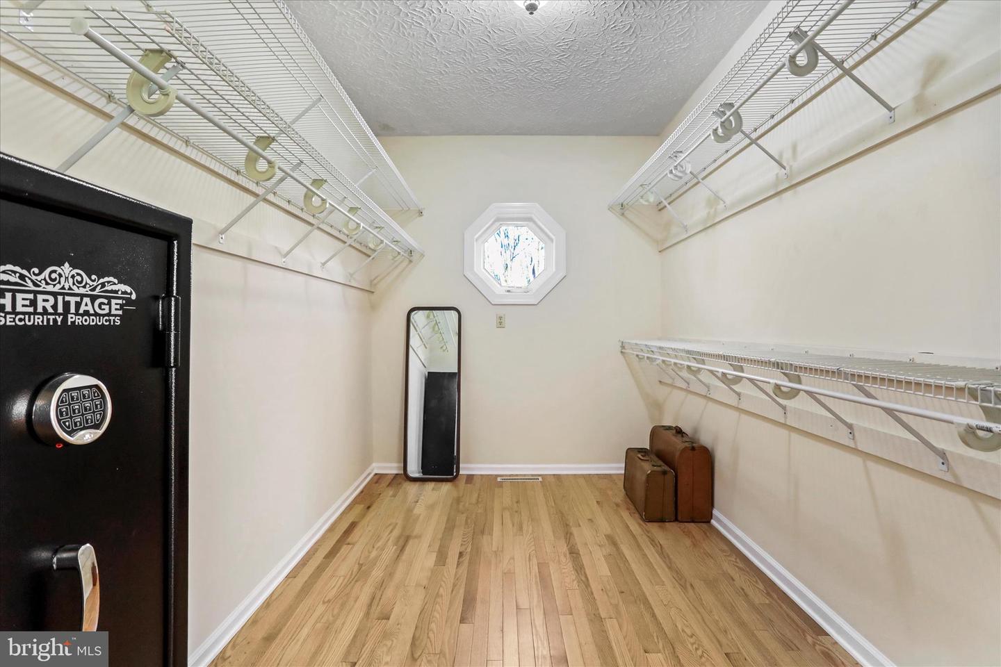 1050 ALMOND DR, LURAY, Virginia 22835, 5 Bedrooms Bedrooms, ,4 BathroomsBathrooms,Residential,For sale,1050 ALMOND DR,VAPA2005574 MLS # VAPA2005574 1050 ALMOND DR, LURAY, Virginia 22835, 5 Bedrooms Bedrooms, ,4 BathroomsBathrooms,Residential,For sale,1050 ALMOND DR,VAPA2005574 MLS # VAPA2005574