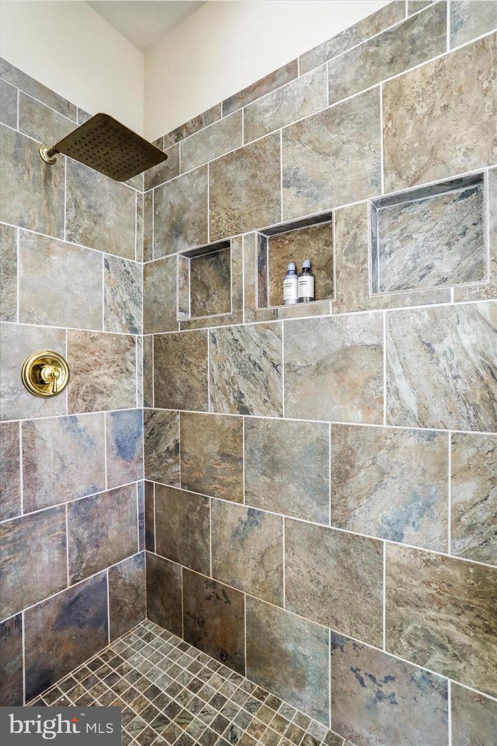 1050 ALMOND DR, LURAY, Virginia 22835, 5 Bedrooms Bedrooms, ,4 BathroomsBathrooms,Residential,For sale,1050 ALMOND DR,VAPA2005574 MLS # VAPA2005574 1050 ALMOND DR, LURAY, Virginia 22835, 5 Bedrooms Bedrooms, ,4 BathroomsBathrooms,Residential,For sale,1050 ALMOND DR,VAPA2005574 MLS # VAPA2005574