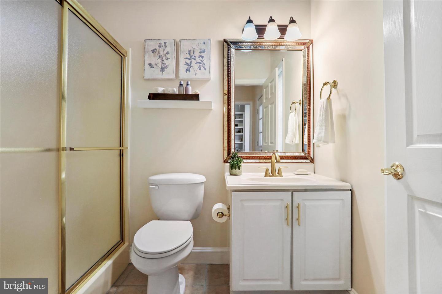 1050 ALMOND DR, LURAY, Virginia 22835, 5 Bedrooms Bedrooms, ,4 BathroomsBathrooms,Residential,For sale,1050 ALMOND DR,VAPA2005574 MLS # VAPA2005574 1050 ALMOND DR, LURAY, Virginia 22835, 5 Bedrooms Bedrooms, ,4 BathroomsBathrooms,Residential,For sale,1050 ALMOND DR,VAPA2005574 MLS # VAPA2005574