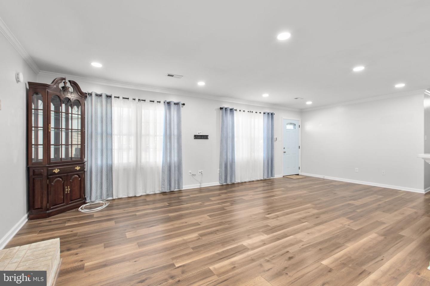 11210 OLD LEAVELLS RD, FREDERICKSBURG, Virginia 22407, 3 Bedrooms Bedrooms, ,1 BathroomBathrooms,Residential,For sale,11210 OLD LEAVELLS RD,VASP2037518 MLS # VASP2037518