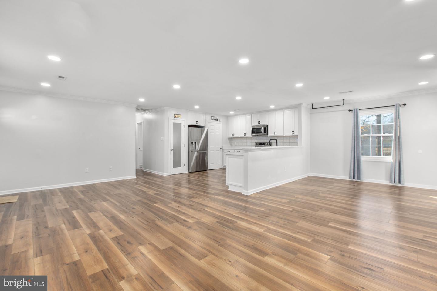 11210 OLD LEAVELLS RD, FREDERICKSBURG, Virginia 22407, 3 Bedrooms Bedrooms, ,1 BathroomBathrooms,Residential,For sale,11210 OLD LEAVELLS RD,VASP2037518 MLS # VASP2037518