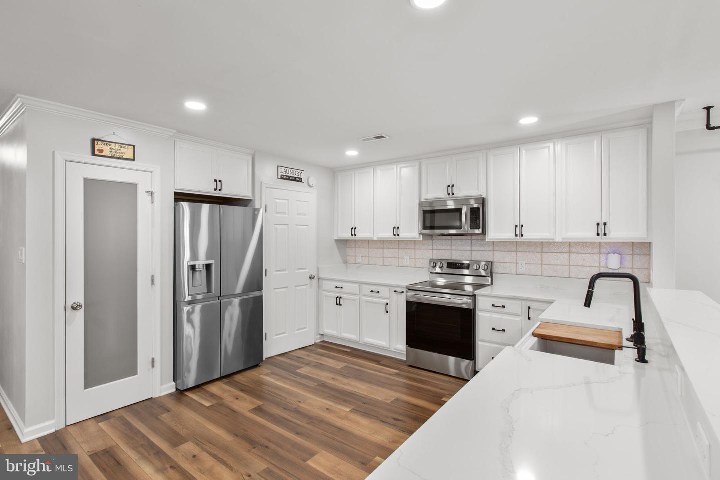 11210 OLD LEAVELLS RD, FREDERICKSBURG, Virginia 22407, 3 Bedrooms Bedrooms, ,1 BathroomBathrooms,Residential,For sale,11210 OLD LEAVELLS RD,VASP2037518 MLS # VASP2037518