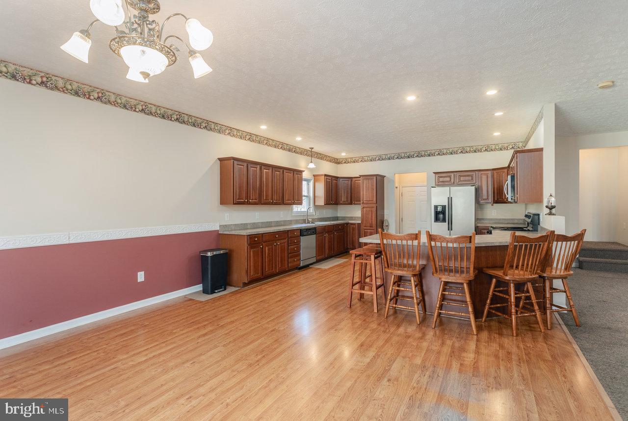 987 RIVERSIDE DR, LURAY, Virginia 22835, 3 Bedrooms Bedrooms, ,2 BathroomsBathrooms,Residential,For sale,987 RIVERSIDE DR,VAPA2005586 MLS # VAPA2005586