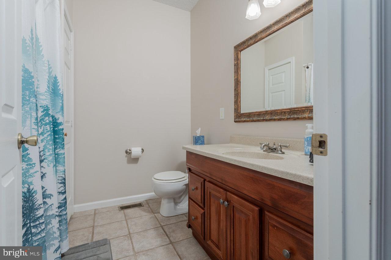 987 RIVERSIDE DR, LURAY, Virginia 22835, 3 Bedrooms Bedrooms, ,2 BathroomsBathrooms,Residential,For sale,987 RIVERSIDE DR,VAPA2005586 MLS # VAPA2005586