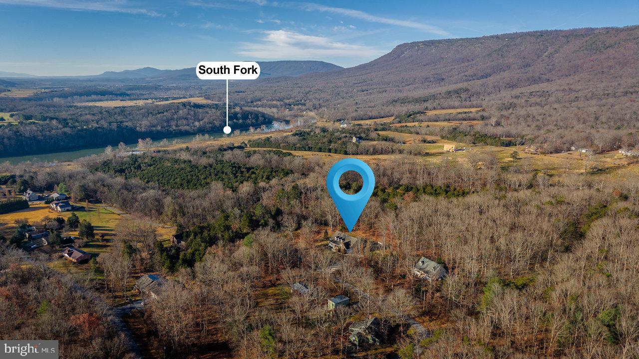 987 RIVERSIDE DR, LURAY, Virginia 22835, 3 Bedrooms Bedrooms, ,2 BathroomsBathrooms,Residential,For sale,987 RIVERSIDE DR,VAPA2005586 MLS # VAPA2005586