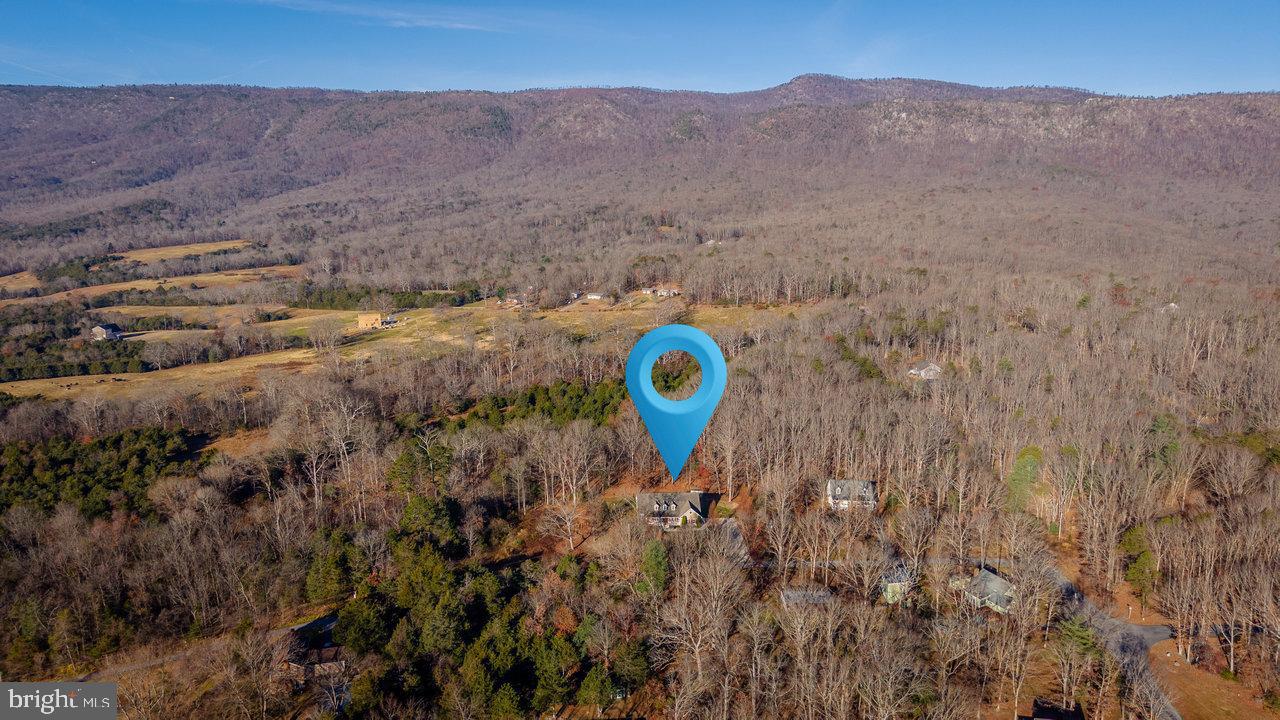 987 RIVERSIDE DR, LURAY, Virginia 22835, 3 Bedrooms Bedrooms, ,2 BathroomsBathrooms,Residential,For sale,987 RIVERSIDE DR,VAPA2005586 MLS # VAPA2005586