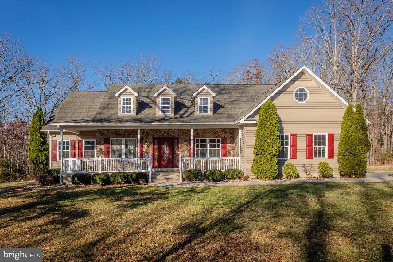 987 RIVERSIDE DR, LURAY, Virginia 22835, 3 Bedrooms Bedrooms, ,2 BathroomsBathrooms,Residential,For sale,987 RIVERSIDE DR,VAPA2005586 MLS # VAPA2005586