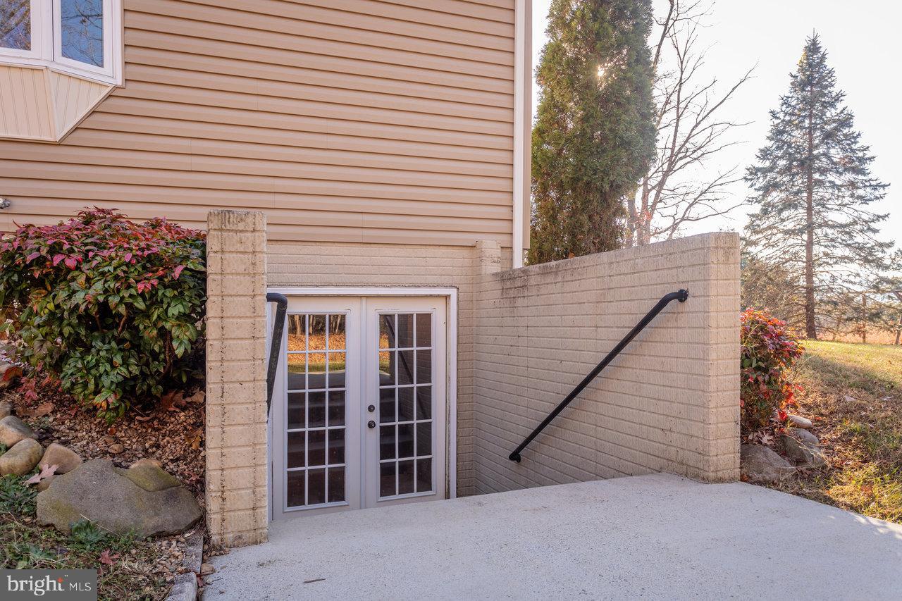 987 RIVERSIDE DR, LURAY, Virginia 22835, 3 Bedrooms Bedrooms, ,2 BathroomsBathrooms,Residential,For sale,987 RIVERSIDE DR,VAPA2005586 MLS # VAPA2005586