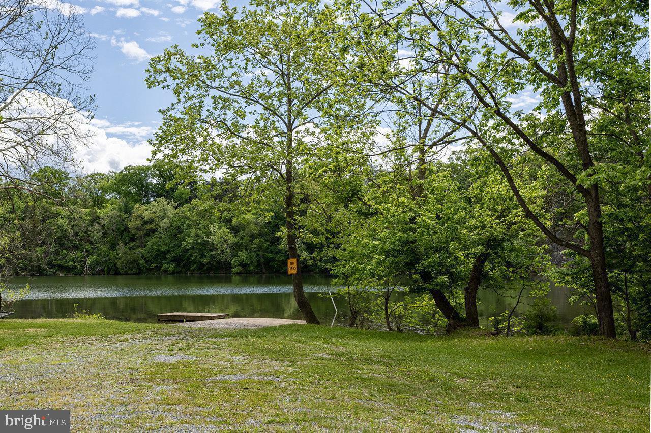 987 RIVERSIDE DR, LURAY, Virginia 22835, 3 Bedrooms Bedrooms, ,2 BathroomsBathrooms,Residential,For sale,987 RIVERSIDE DR,VAPA2005586 MLS # VAPA2005586