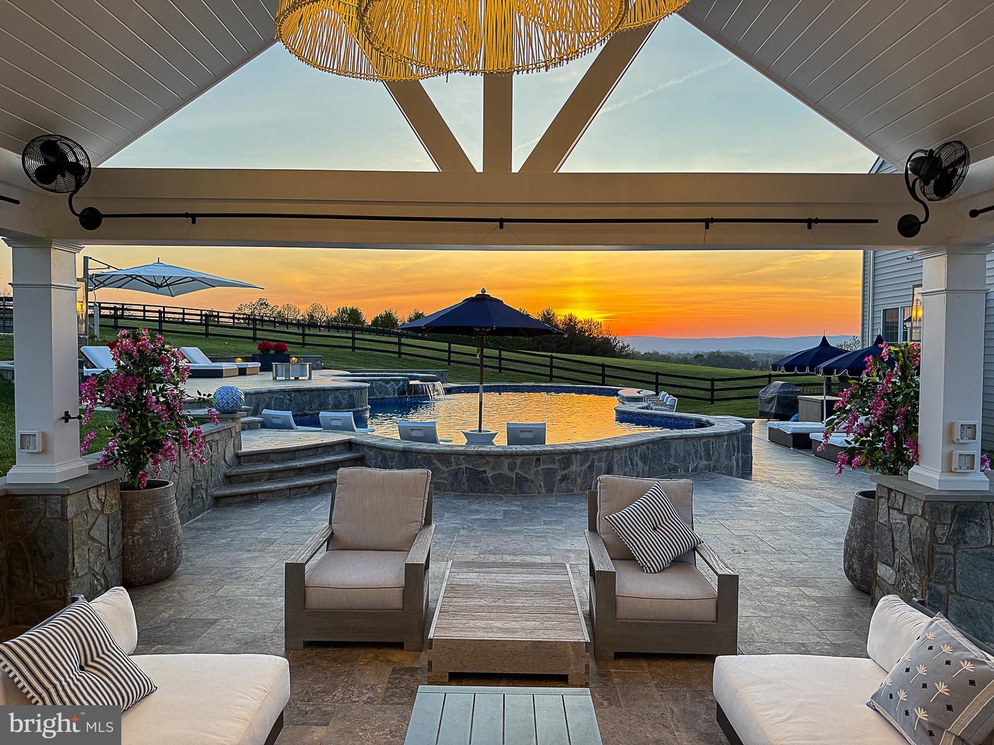 15097 BARLOW DR, WATERFORD, Virginia 20197, 5 Bedrooms Bedrooms, ,5 BathroomsBathrooms,Residential,For sale,15097 BARLOW DR,VALO2111134 MLS # VALO2111134