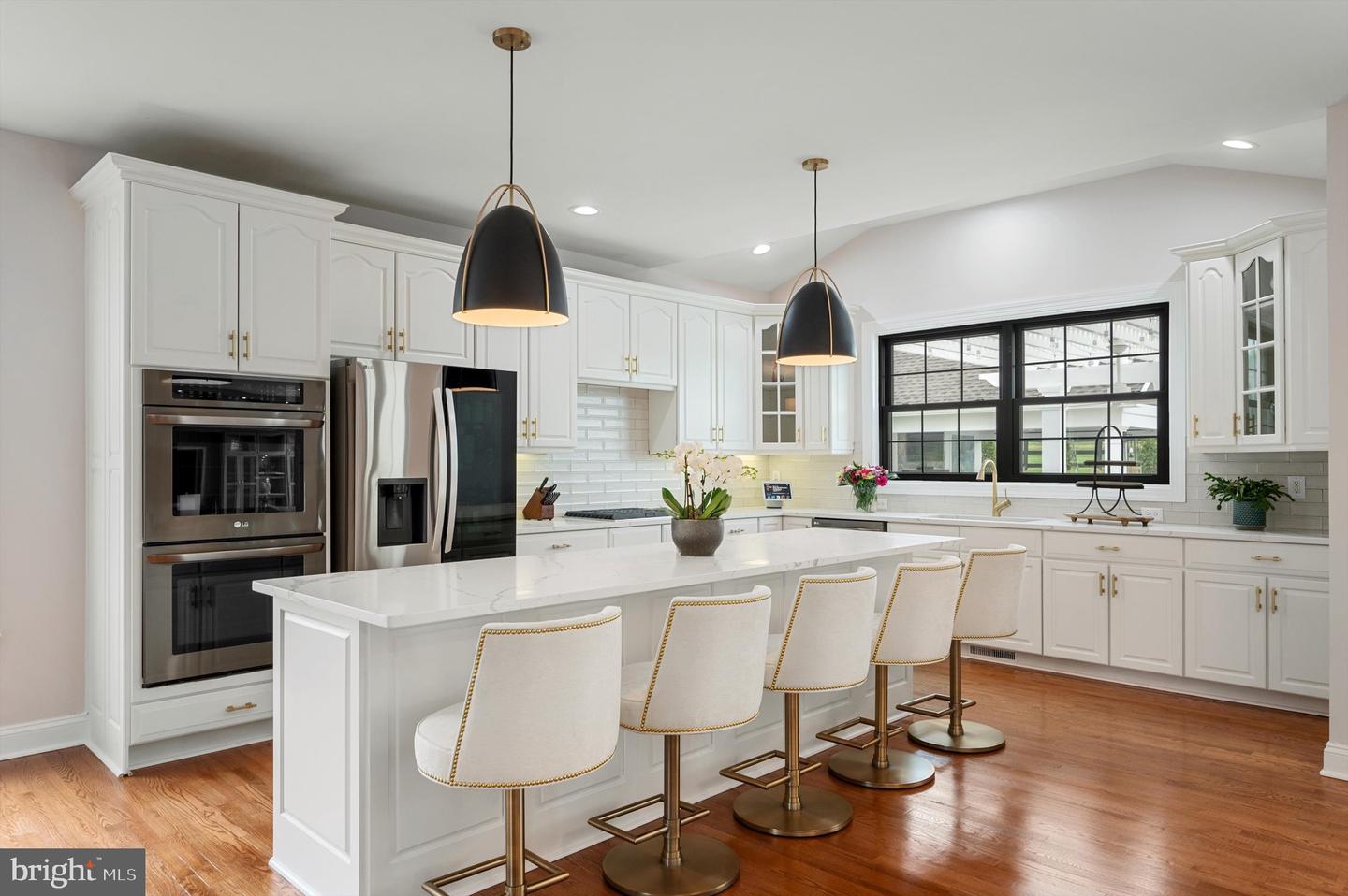 15097 BARLOW DR, WATERFORD, Virginia 20197, 5 Bedrooms Bedrooms, ,5 BathroomsBathrooms,Residential,For sale,15097 BARLOW DR,VALO2111134 MLS # VALO2111134