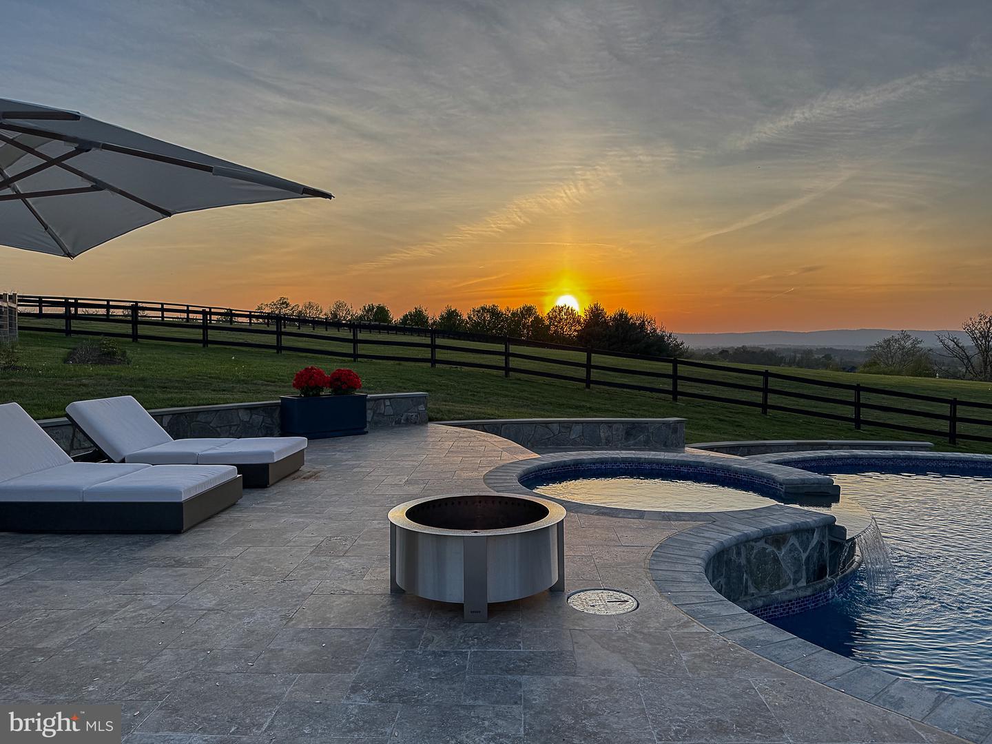 15097 BARLOW DR, WATERFORD, Virginia 20197, 5 Bedrooms Bedrooms, ,5 BathroomsBathrooms,Residential,For sale,15097 BARLOW DR,VALO2111134 MLS # VALO2111134