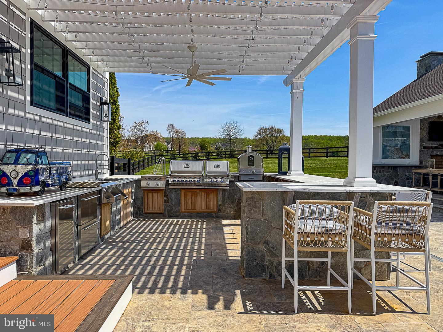 15097 BARLOW DR, WATERFORD, Virginia 20197, 5 Bedrooms Bedrooms, ,5 BathroomsBathrooms,Residential,For sale,15097 BARLOW DR,VALO2111134 MLS # VALO2111134