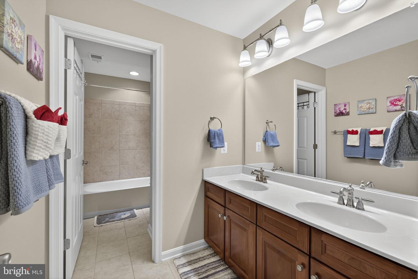 2708 CASSIDY CT, WINCHESTER, Virginia 22601, 5 Bedrooms Bedrooms, ,3 BathroomsBathrooms,Residential,For sale,2708 CASSIDY CT,VAWI2009484 MLS # VAWI2009484