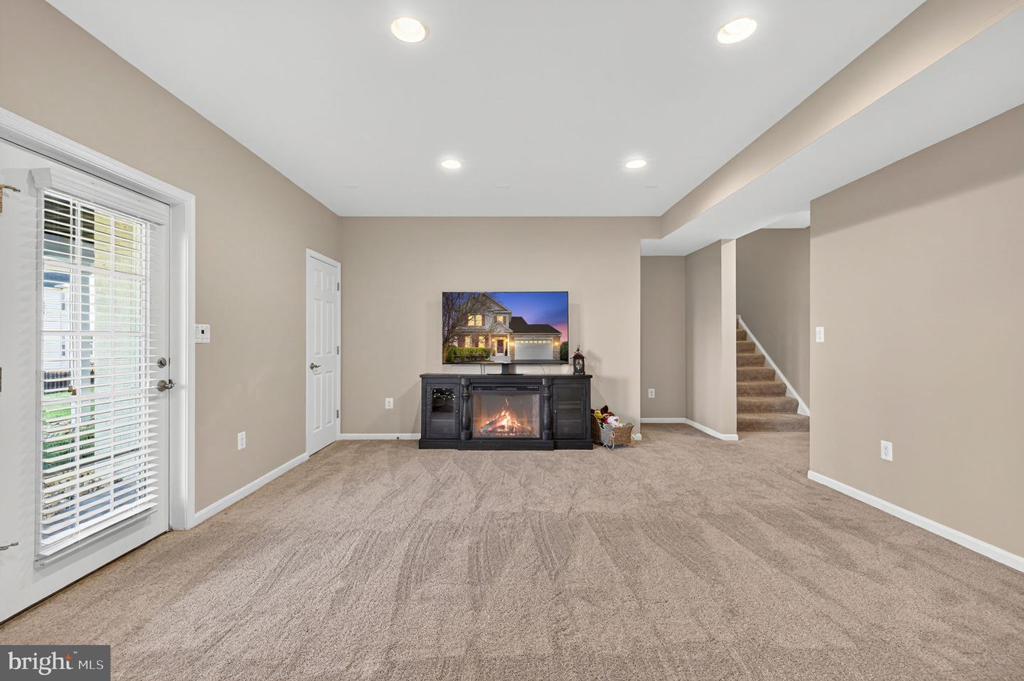 2708 CASSIDY CT, WINCHESTER, Virginia 22601, 5 Bedrooms Bedrooms, ,3 BathroomsBathrooms,Residential,For sale,2708 CASSIDY CT,VAWI2009484 MLS # VAWI2009484