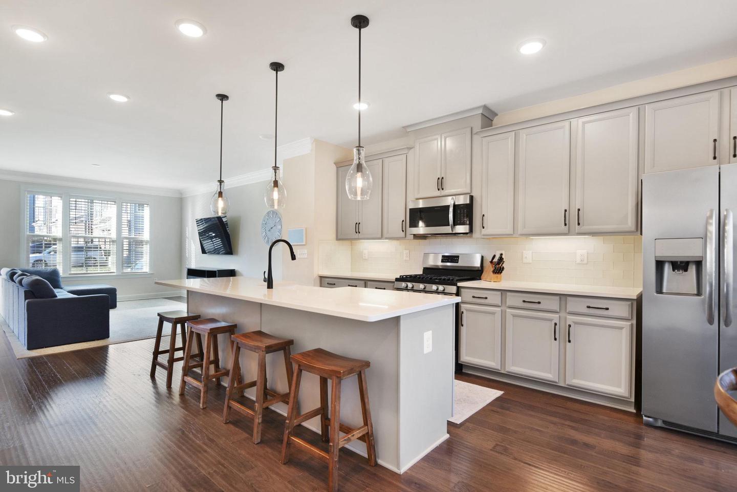 6117 CAMERONS FERRY DR, HAYMARKET, Virginia 20169, 4 Bedrooms Bedrooms, ,3 BathroomsBathrooms,Residential,For sale,6117 CAMERONS FERRY DR,VAPW2107860 MLS # VAPW2107860