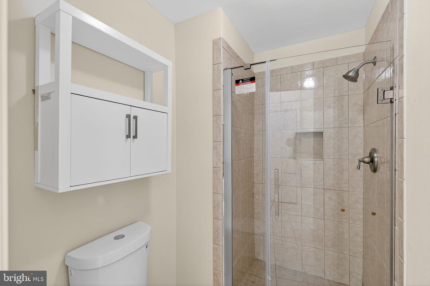 7701 SOLOMON SEAL DR, SPRINGFIELD, Virginia 22152, 3 Bedrooms Bedrooms, ,3 BathroomsBathrooms,Residential,For sale,7701 SOLOMON SEAL DR,VAFX2279706 MLS # VAFX2279706