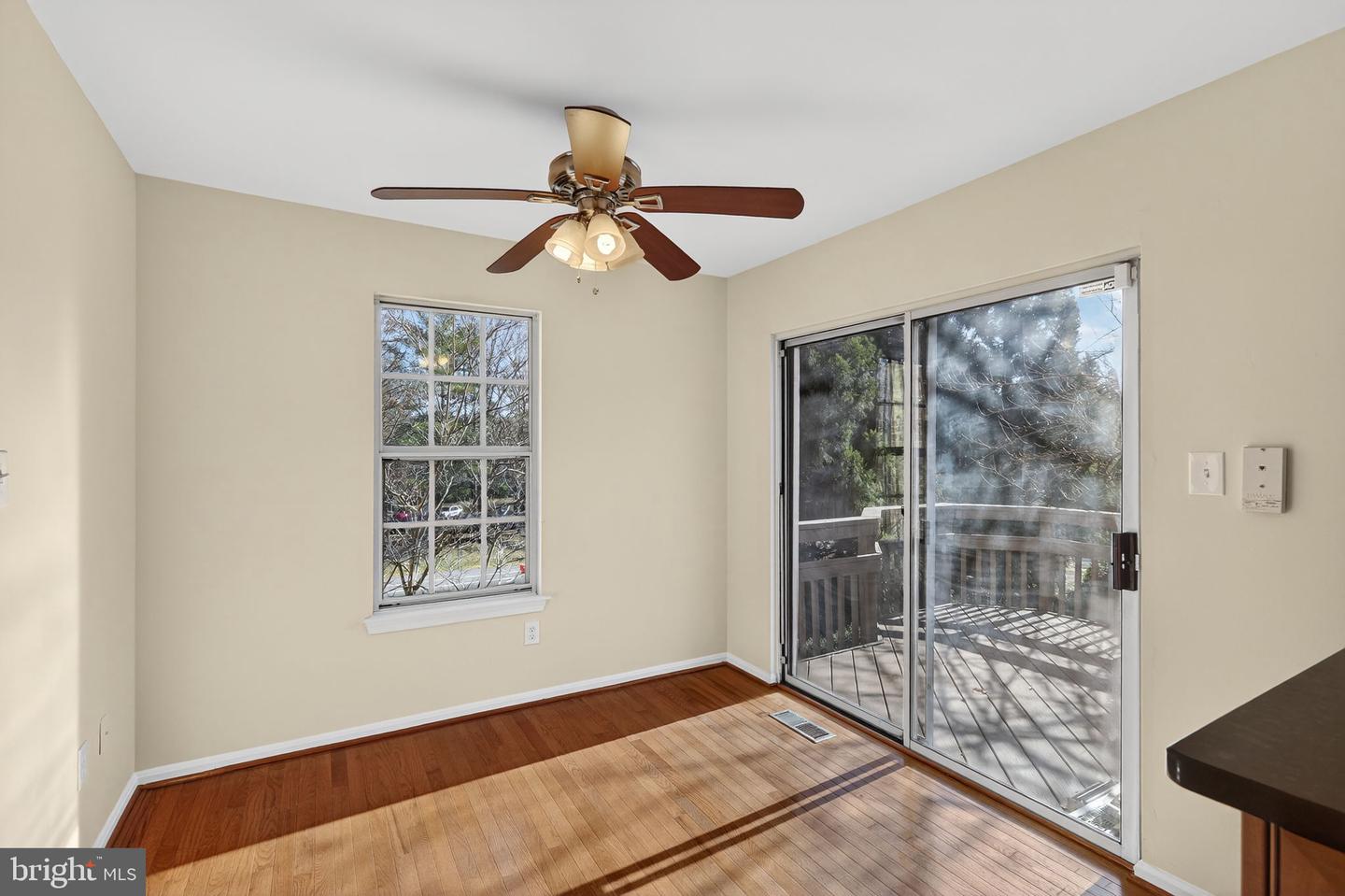 7701 SOLOMON SEAL DR, SPRINGFIELD, Virginia 22152, 3 Bedrooms Bedrooms, ,3 BathroomsBathrooms,Residential,For sale,7701 SOLOMON SEAL DR,VAFX2279706 MLS # VAFX2279706