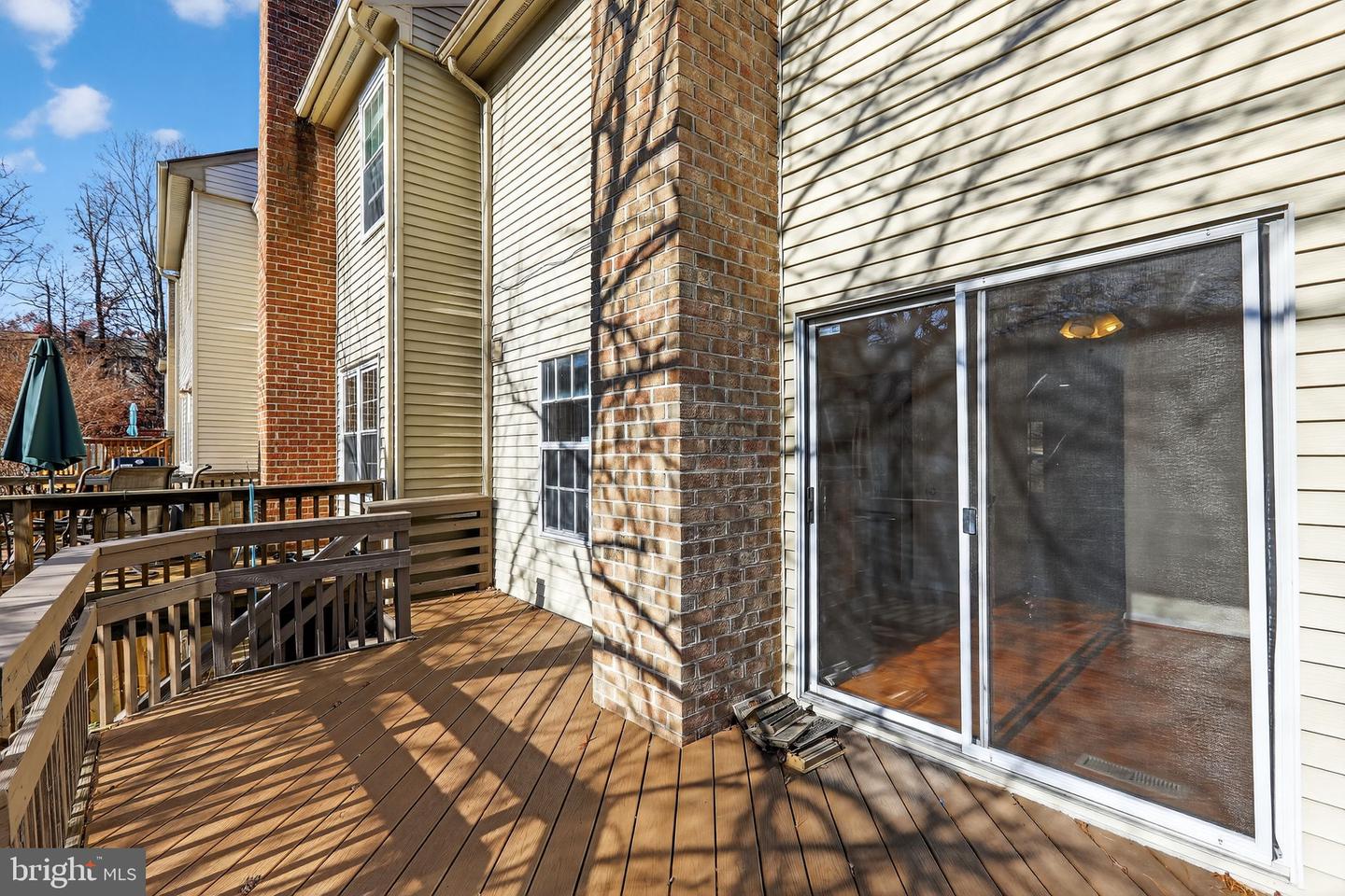 7701 SOLOMON SEAL DR, SPRINGFIELD, Virginia 22152, 3 Bedrooms Bedrooms, ,3 BathroomsBathrooms,Residential,For sale,7701 SOLOMON SEAL DR,VAFX2279706 MLS # VAFX2279706