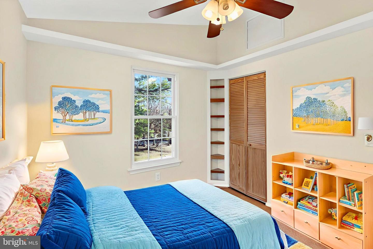 7701 SOLOMON SEAL DR, SPRINGFIELD, Virginia 22152, 3 Bedrooms Bedrooms, ,3 BathroomsBathrooms,Residential,For sale,7701 SOLOMON SEAL DR,VAFX2279706 MLS # VAFX2279706