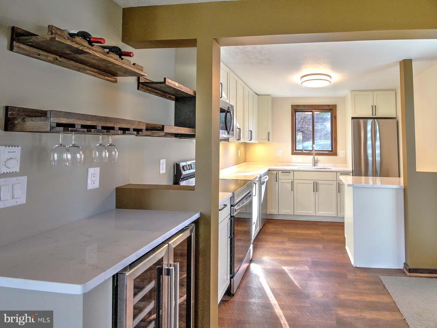 63 FAIRWAY DR, BASYE, Virginia 22810, 4 Bedrooms Bedrooms, ,3 BathroomsBathrooms,Residential,For sale,63 FAIRWAY DR,VASH2013046 MLS # VASH2013046