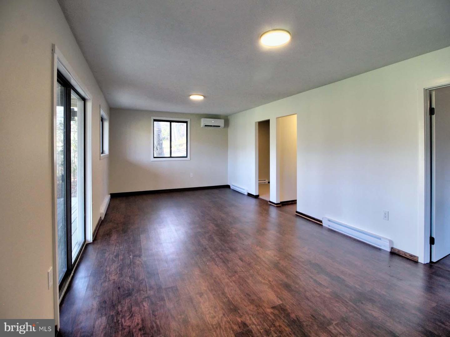 63 FAIRWAY DR, BASYE, Virginia 22810, 4 Bedrooms Bedrooms, ,3 BathroomsBathrooms,Residential,For sale,63 FAIRWAY DR,VASH2013046 MLS # VASH2013046