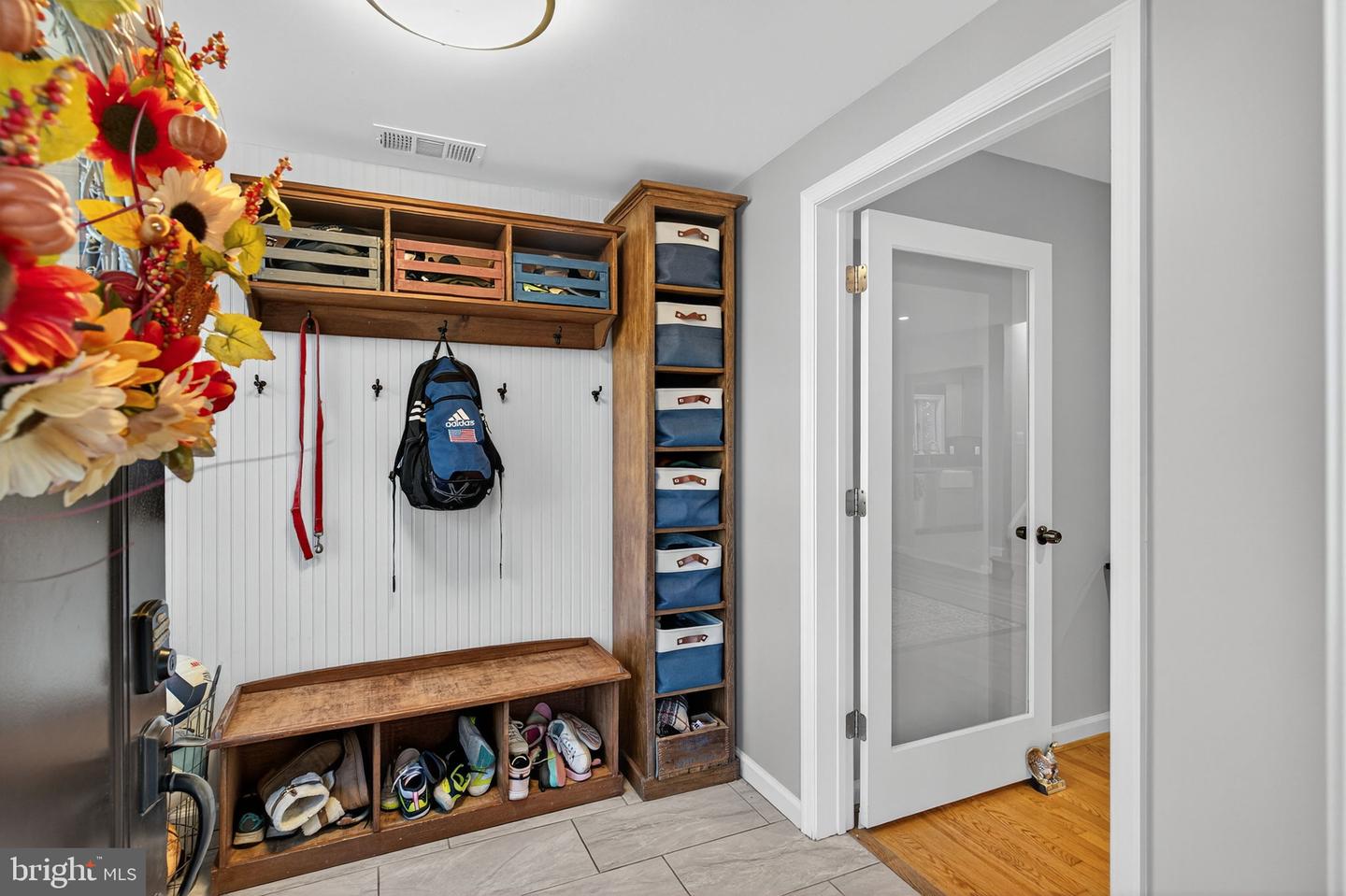 6282 15TH RD N, ARLINGTON, Virginia 22205, 6 Bedrooms Bedrooms, ,3 BathroomsBathrooms,Residential,For sale,6282 15TH RD N,VAAR2066290 MLS # VAAR2066290