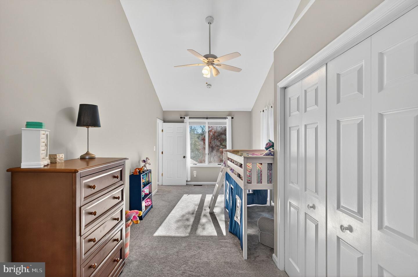 6282 15TH RD N, ARLINGTON, Virginia 22205, 6 Bedrooms Bedrooms, ,3 BathroomsBathrooms,Residential,For sale,6282 15TH RD N,VAAR2066290 MLS # VAAR2066290