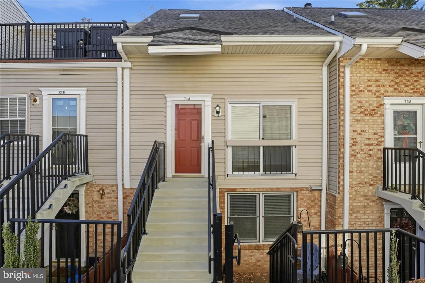 74 N BEDFORD ST #74B, ARLINGTON, Virginia 22201, 2 Bedrooms Bedrooms, ,2 BathroomsBathrooms,Residential,For sale,74 N BEDFORD ST #74B,VAAR2066300 MLS # VAAR2066300 74 N BEDFORD ST #74B, ARLINGTON, Virginia 22201, 2 Bedrooms Bedrooms, ,2 BathroomsBathrooms,Residential,For sale,74 N BEDFORD ST #74B,VAAR2066300 MLS # VAAR2066300