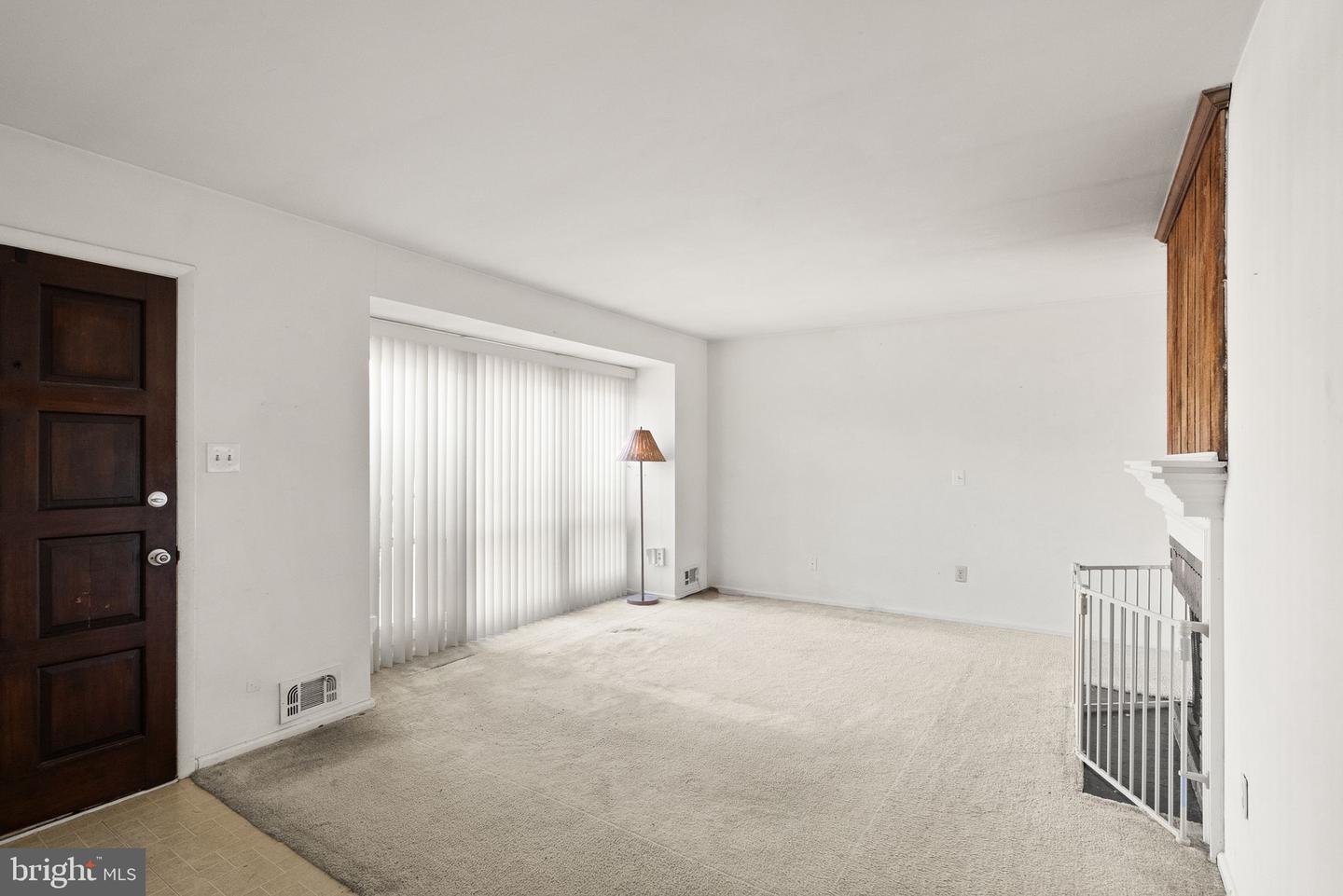 1412 PATRICK CIR SW, VIENNA, Virginia 22180, 3 Bedrooms Bedrooms, ,2 BathroomsBathrooms,Residential,For sale,1412 PATRICK CIR SW,VAFX2279998 MLS # VAFX2279998 1412 PATRICK CIR SW, VIENNA, Virginia 22180, 3 Bedrooms Bedrooms, ,2 BathroomsBathrooms,Residential,For sale,1412 PATRICK CIR SW,VAFX2279998 MLS # VAFX2279998